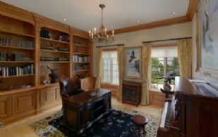 Office/Library - Country homes for sale and luxury real estate including horse farms and property in the Caledon and King City areas near Toronto