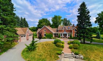 Front Exterior - Country homes for sale and luxury real estate including horse farms and property in the Caledon and King City areas near Toronto