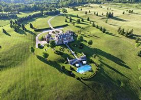 Stoneridge Hall - Country Homes for sale and Luxury Real Estate in Caledon and King City including Horse Farms and Property for sale near Toronto