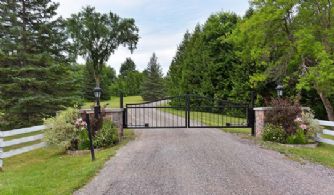 Premiere Horse Farm - Country Homes for sale and Luxury Real Estate in Caledon and King City including Horse Farms and Property for sale near Toronto
