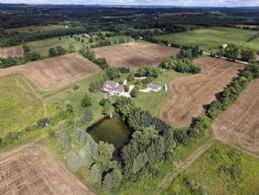House and Large Detached Workshop - Country homes for sale and luxury real estate including horse farms and property in the Caledon and King City areas near Toronto