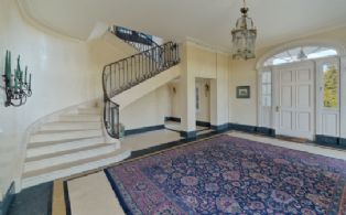 Foyer - Country homes for sale and luxury real estate including horse farms and property in the Caledon and King City areas near Toronto