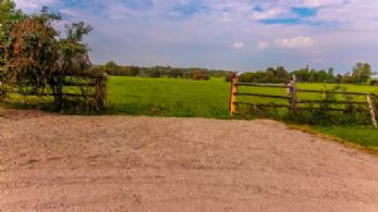 Kettleby Building Lot, King Township, Ontario - Country homes for sale and luxury real estate including horse farms and property in the Caledon and King City areas near Toronto
