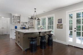 Kitchen with Walk-out - Country homes for sale and luxury real estate including horse farms and property in the Caledon and King City areas near Toronto