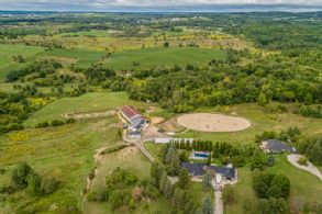 Multiple Houses on 30+ acres, King, King Township - Country homes for sale and luxury real estate including horse farms and property in the Caledon and King City areas near Toronto