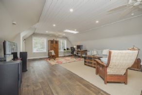 Loft office/guest space - Country homes for sale and luxury real estate including horse farms and property in the Caledon and King City areas near Toronto