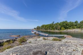Sandy Island, Georgian Bay - Country Homes for sale and Luxury Real Estate in Caledon and King City including Horse Farms and Property for sale near Toronto