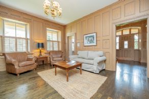 Family Room/Library - Country homes for sale and luxury real estate including horse farms and property in the Caledon and King City areas near Toronto
