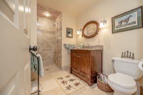 3rd bathroom - Country homes for sale and luxury real estate including horse farms and property in the Caledon and King City areas near Toronto