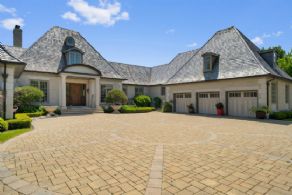 9 Northern Dancer Lane, Aurora, ON - Country homes for sale and luxury real estate including horse farms and property in the Caledon and King City areas near Toronto