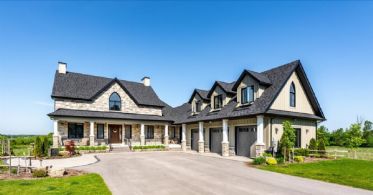 16660 Keele Street, Kettleby  Country Homes and Luxury Real Estate for sale near Toronto in Caledon and King City