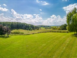 Western views - Country homes for sale and luxury real estate including horse farms and property in the Caledon and King City areas near Toronto