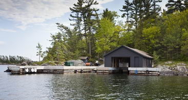 Second Boat House - Country homes for sale and luxury real estate including horse farms and property in the Caledon and King City areas near Toronto